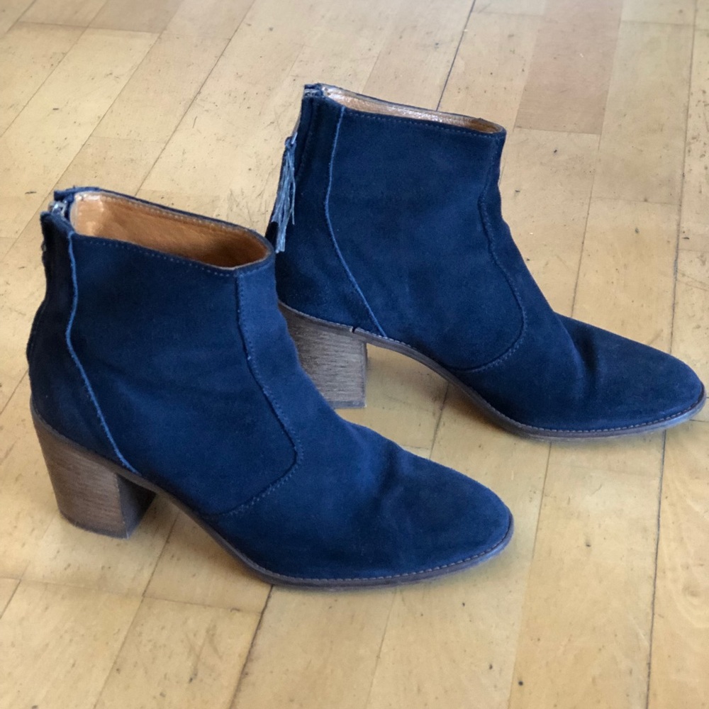 MADEWELL NAVY BLUE SUEDE BOOTS